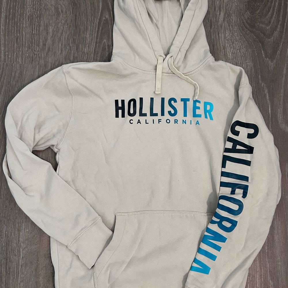 Hollister Men's Beige Hoodie